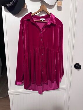 Women’s Velvet Button-Front Blouse in Fuchsia